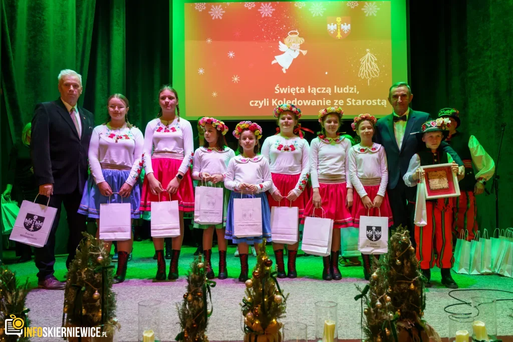 v przeglad koled i pastoralek swieta lacza ludzi czyli koledowanie ze starosta 96 z 107 1024x683 watermarked large
