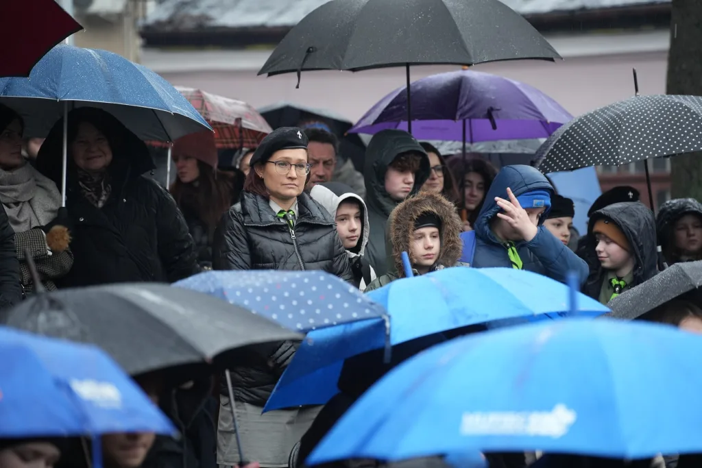 38 otwarcie siedziby zhp skierniewice sienkiewicza