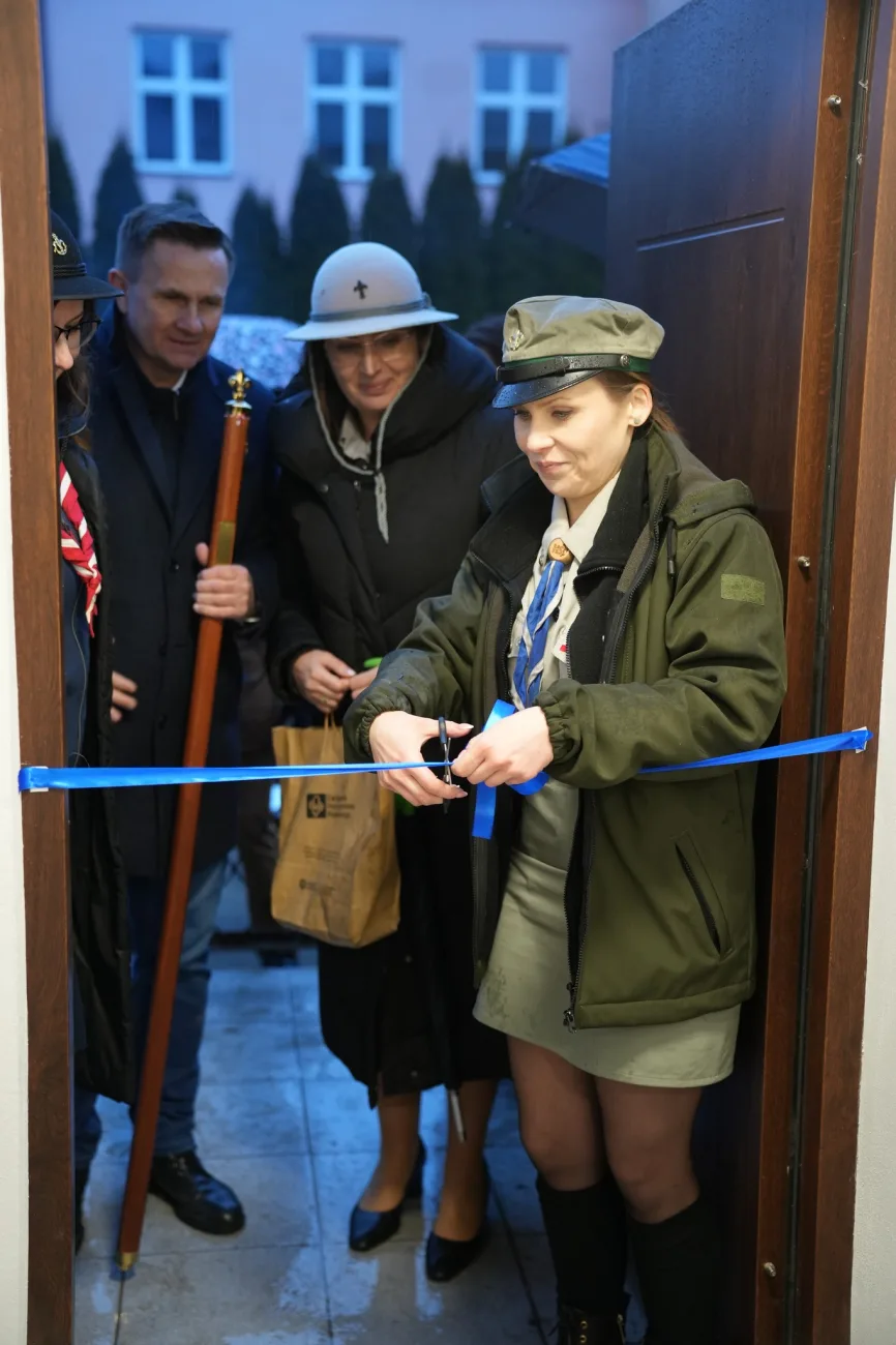 47 otwarcie siedziby zhp skierniewice sienkiewicza