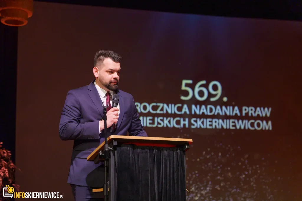 skierniewice swietuja 569 rocznice nadania praw miejskich gala jubileuszowa 44 z 87 1024x683 watermarked large