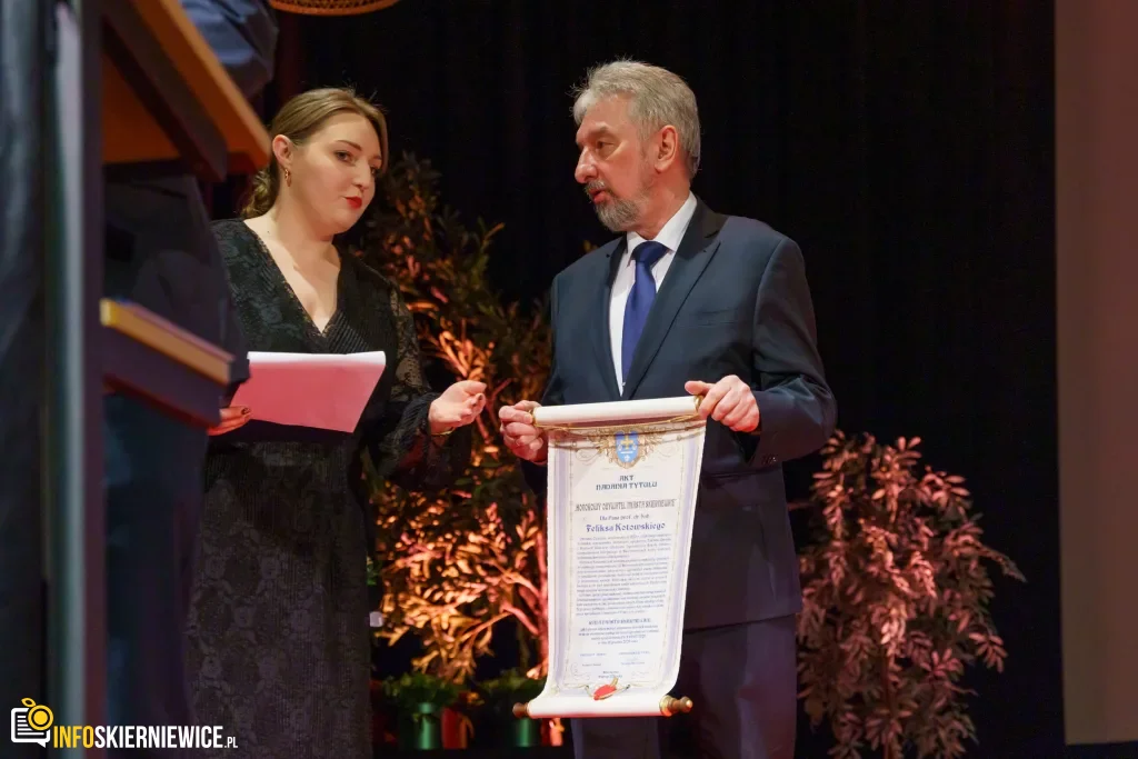skierniewice swietuja 569 rocznice nadania praw miejskich gala jubileuszowa 62 z 87 1024x683 watermarked large
