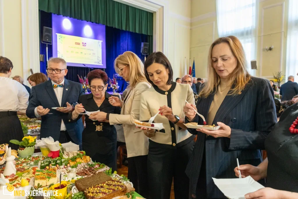 Wielkanocna bitwa na smaki w skierniewickim starostwie! Tak świętowano Dzień Sołtysa 6 dzien soltysa 2026 72 z 100 1024x683 watermarked large
