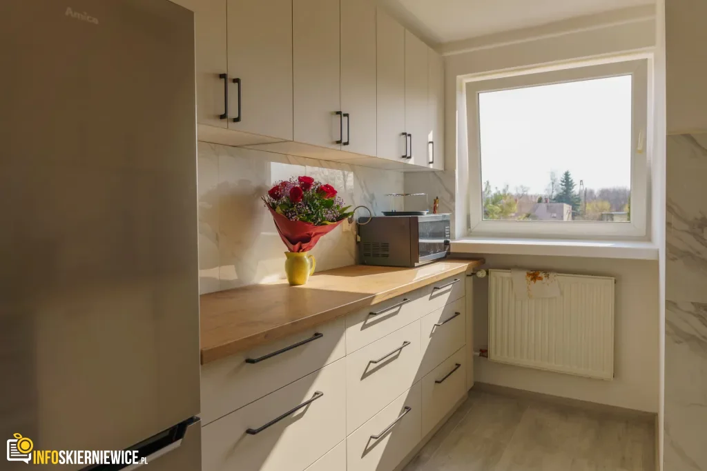 Nowe samochody i remont w Domu Dziecka w Strobowie. Sprawdź zmiany 1 nowe samochody i standardy opieki 5 z 9 1024x683 watermarked large