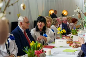 Spotkanie wielkanocne w hali OSiR w Skierniewicach. Tłumy mieszkańców i 76 zdjęć z uroczystości 9 spotkanie wielkanocne w hali osir w skierniewicach 2 z 11
