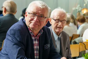 Spotkanie wielkanocne w hali OSiR w Skierniewicach. Tłumy mieszkańców i 76 zdjęć z uroczystości 11 spotkanie wielkanocne w hali osir w skierniewicach 4 z 11