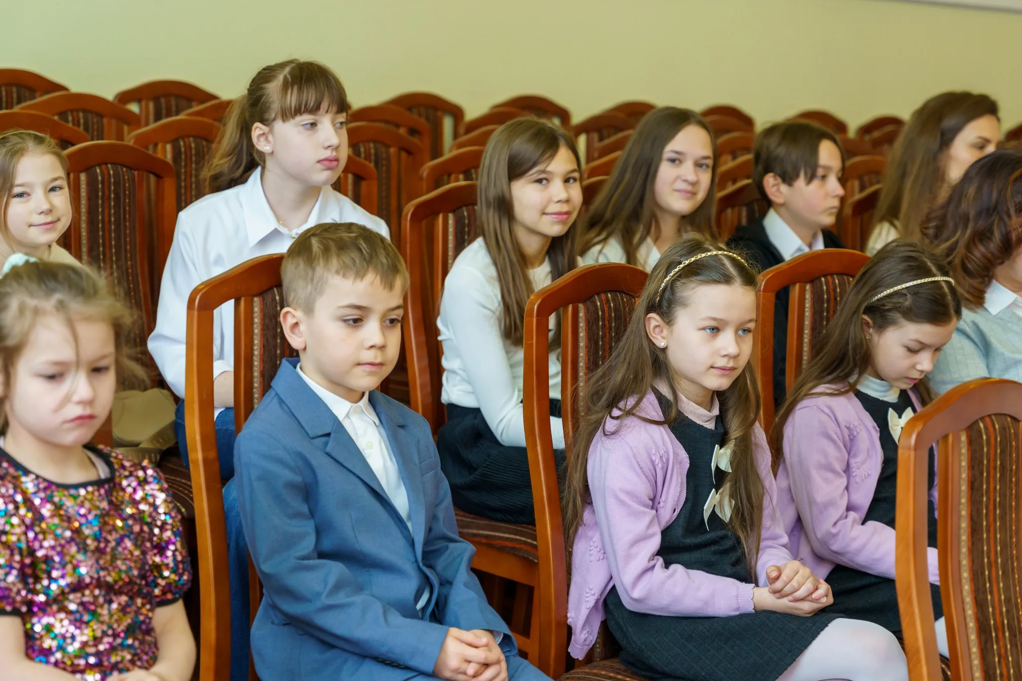 Młodzież z powiatu skierniewickiego wie, jak ratować życie. Znamy zwycięzców strażackiego turnieju! — zdjęcie 6 z 61