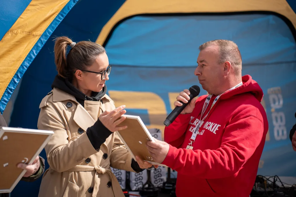 Klasyki wróciły na sezon. W Sielskiej Stanicy pojawiło się ponad 250 aut.