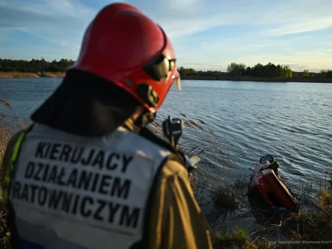 Trzy śmigłowce LPR w akcji na żwirowni. Tragiczny bilans wypadku w Bolimowie