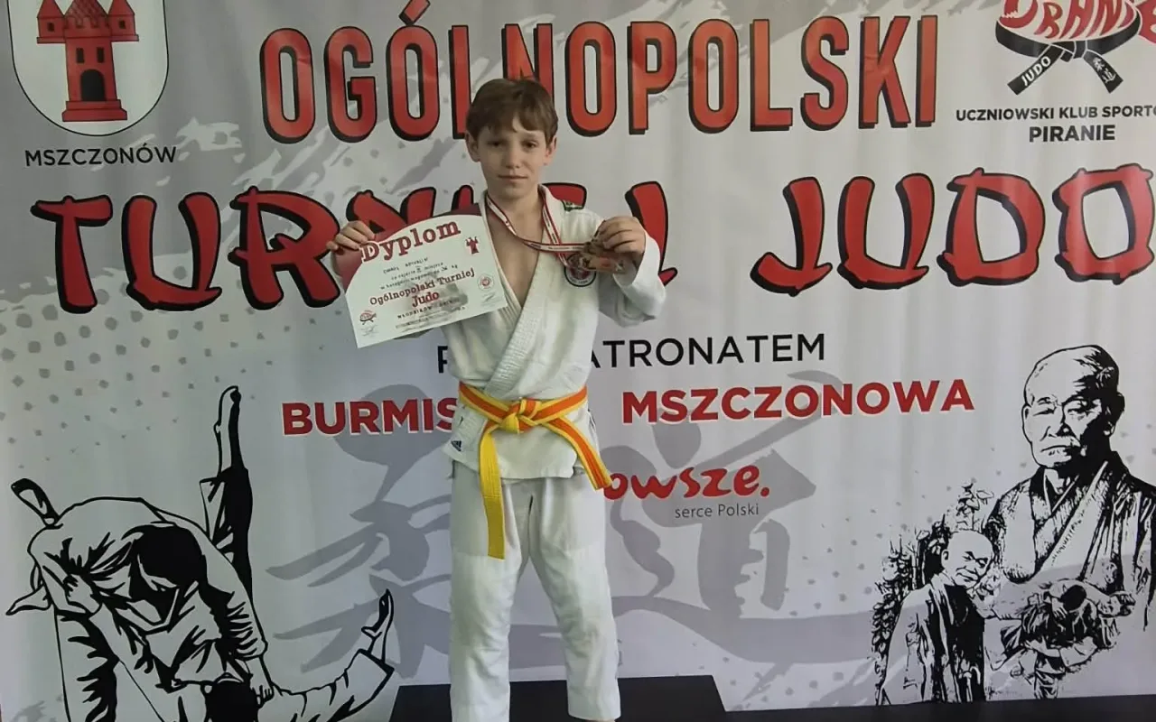 Cztery medale dla klubu Wojownik Skierniewice na ogólnopolskim turnieju judo — zdjęcie 2 z 5