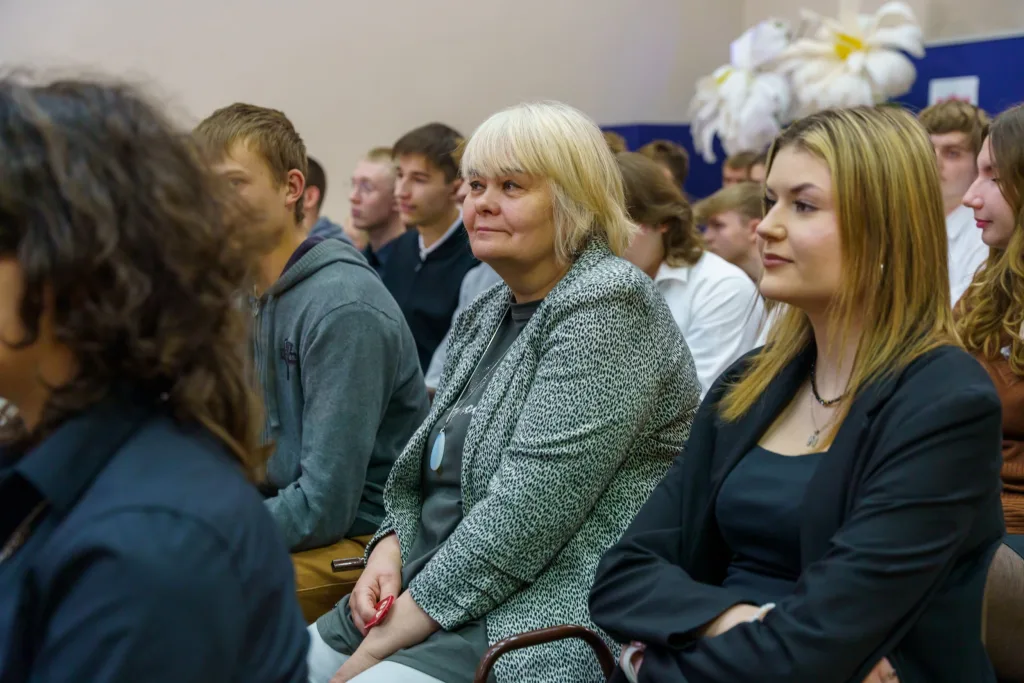 mechanik lotniczy w kierniewicach wspolpraca pgl 15 z 41