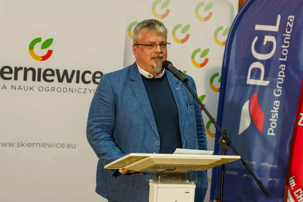 mechanik lotniczy w kierniewicach wspolpraca pgl 31 z 41
