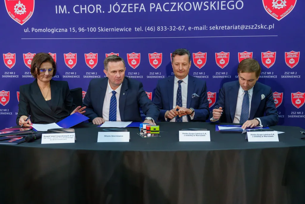 mechanik lotniczy w kierniewicach wspolpraca pgl 34 z 41
