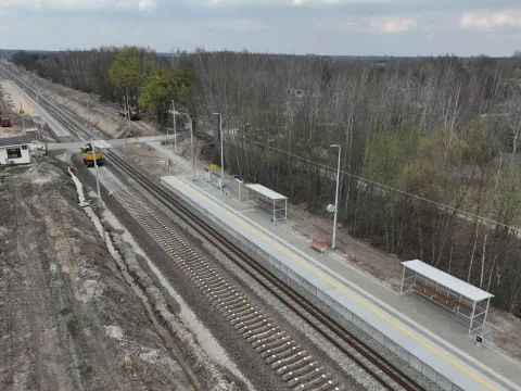 kładka w Bełchowie, modernizacja linii Skierniewice Łowicz, stacja Bełchów, inwestycje kolejowe, Track Tec Construction