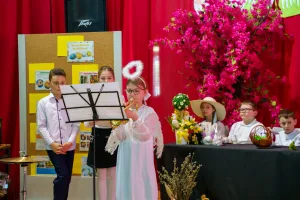 Świąteczny klimat w Szkole Podstawowej nr 1 w Skierniewicach. Zobacz galerię ze spotkania przy ul. Kilińskiego 10 spotkanie wielkanocne w sp nr 1 w skierniewicach 47 z 62