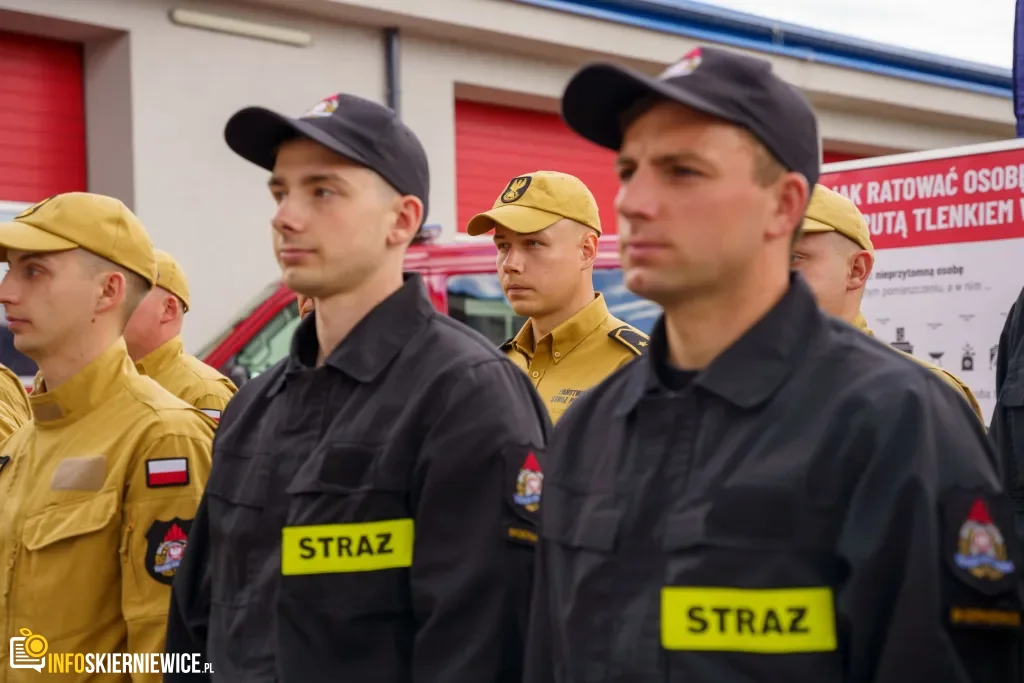 Dzień strażaka w Skierniewicach 2026 (10 z 88)