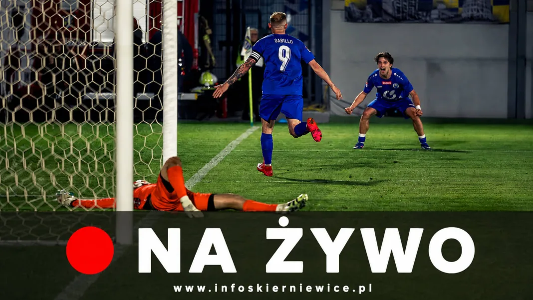 Unia Skierniewice gra w Bełchatowie! Śledź relację na żywo z meczu o awans do I ligi przeciwko ŁKS II Łódź. Wynik, bramki i emocje minuta po minucie.