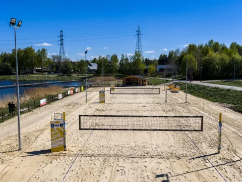Nowe boiska nad Zalewem Zadębie. Sukces Skierniewickiego Węgla