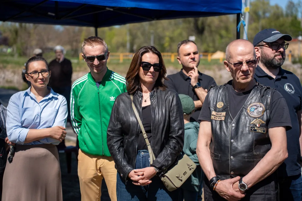Zbiórka harcerzy i członków Klubu Żeglarskiego Omega w Skierniewicach