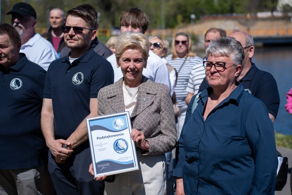 Zbiórka harcerzy i członków Klubu Żeglarskiego Omega w Skierniewicach