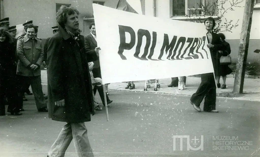 Skierniewice święto 1 maja archiwalne zdjęcia unikalne kadry z archiwum Muzeum Historycznego