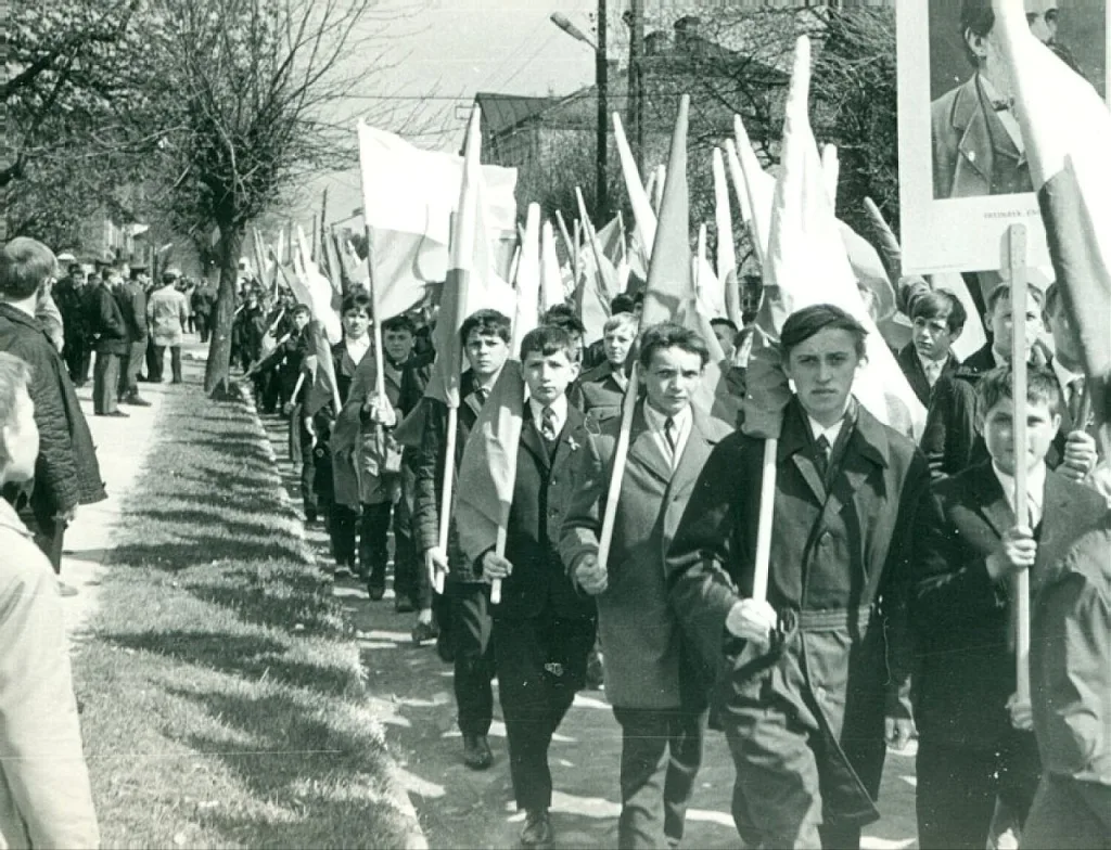 Skierniewice święto 1 maja archiwalne zdjęcia unikalne kadry z archiwum Muzeum Historycznego