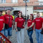 Majówka w Skierniewicach: Tłumy mieszkańców i flaga o długości 475 metrów