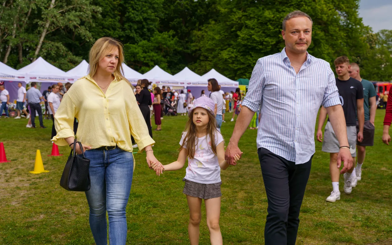 W niedzielę 24 maja w Strobowie odbyła się dziesiąta edycja Święta Rodziny organizowana przez Starostwo Powiatowe w Skierniewicach. Zobacz podsumowanie.