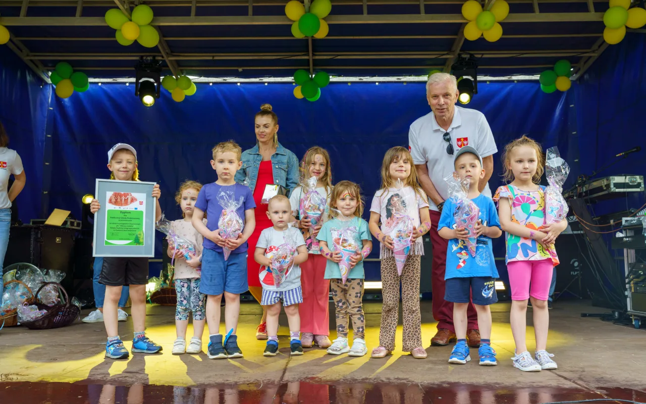 W niedzielę 24 maja w Strobowie odbyła się dziesiąta edycja Święta Rodziny organizowana przez Starostwo Powiatowe w Skierniewicach. Zobacz podsumowanie.