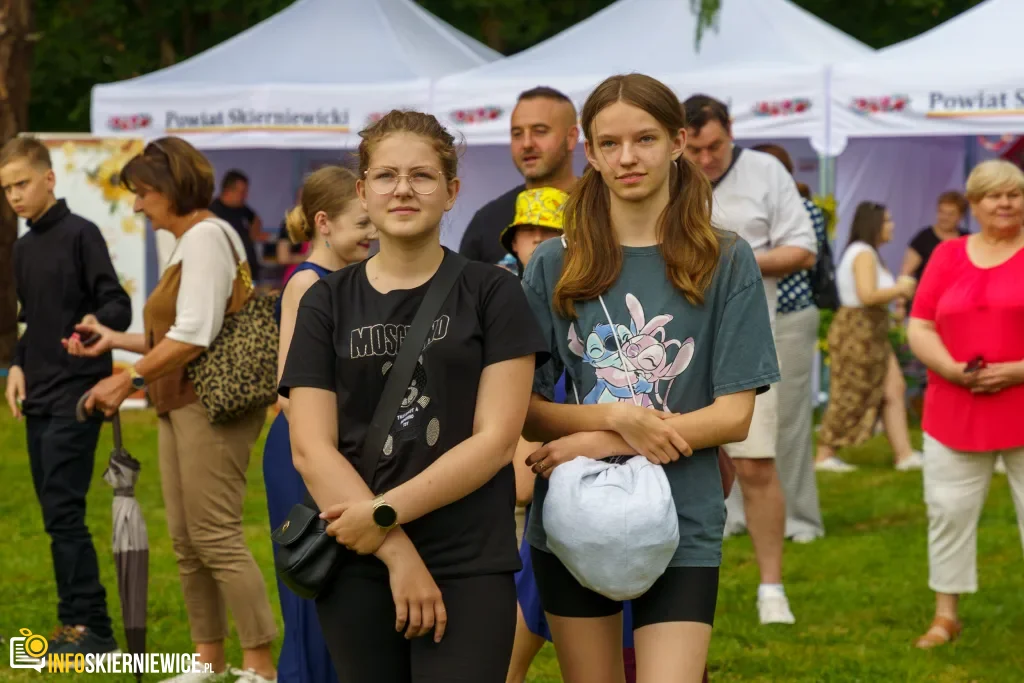 W niedzielę 24 maja w Strobowie odbyła się dziesiąta edycja Święta Rodziny organizowana przez Starostwo Powiatowe w Skierniewicach. Zobacz podsumowanie.