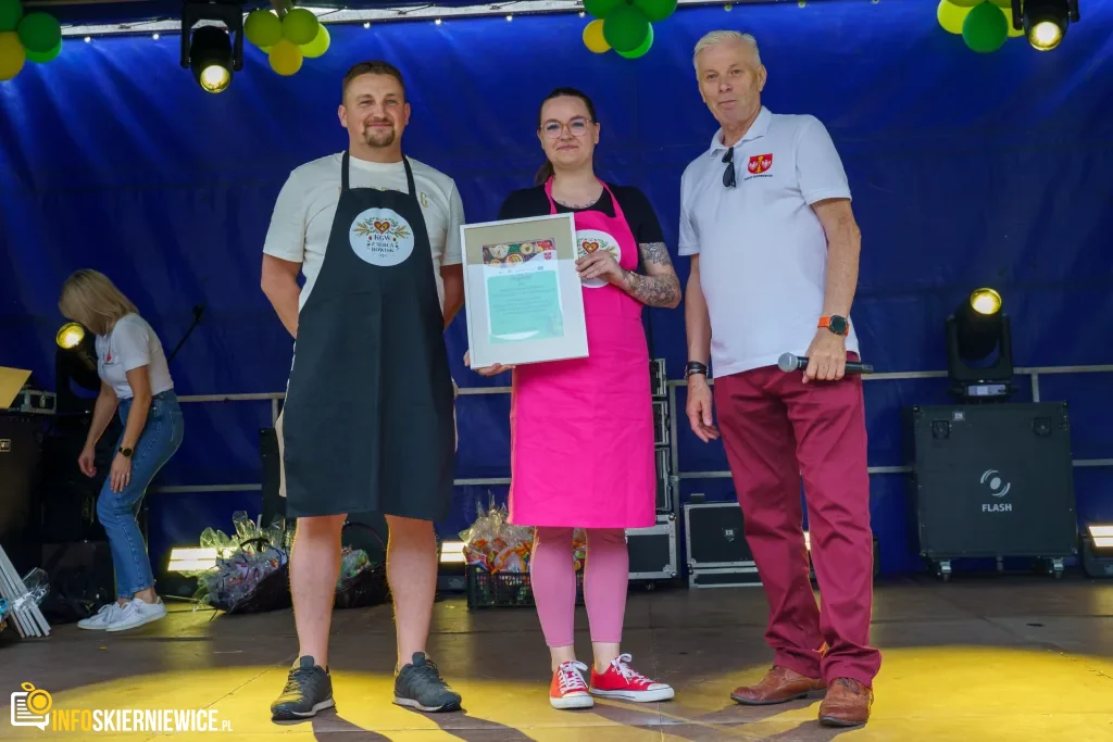 W niedzielę 24 maja w Strobowie odbyła się dziesiąta edycja Święta Rodziny organizowana przez Starostwo Powiatowe w Skierniewicach. Zobacz podsumowanie.