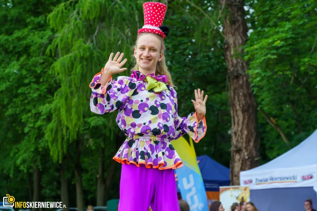 W niedzielę 24 maja w Strobowie odbyła się dziesiąta edycja Święta Rodziny organizowana przez Starostwo Powiatowe w Skierniewicach. Zobacz podsumowanie.
