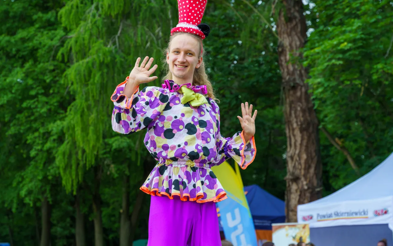 W niedzielę 24 maja w Strobowie odbyła się dziesiąta edycja Święta Rodziny organizowana przez Starostwo Powiatowe w Skierniewicach. Zobacz podsumowanie.