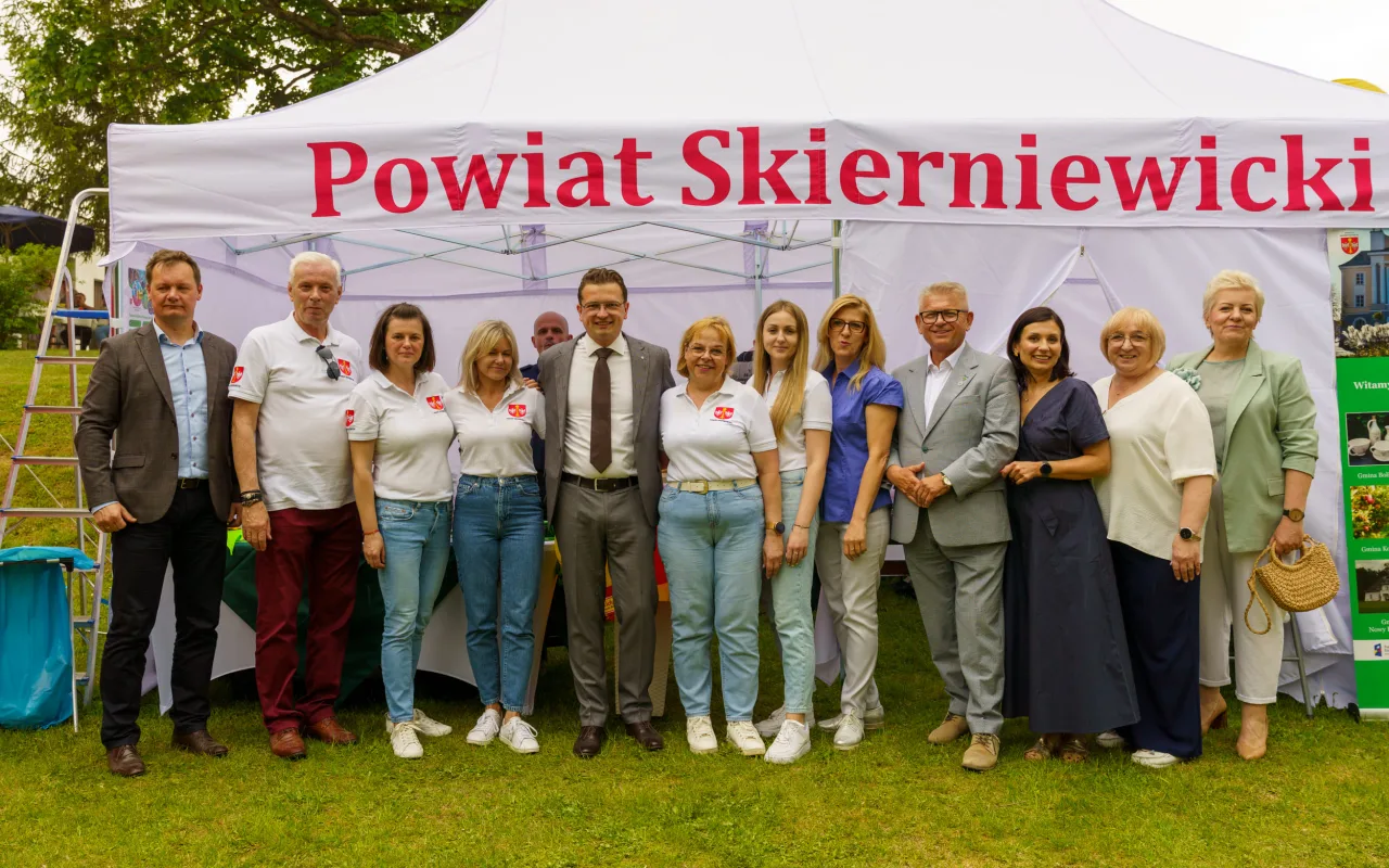 W niedzielę 24 maja w Strobowie odbyła się dziesiąta edycja Święta Rodziny organizowana przez Starostwo Powiatowe w Skierniewicach. Zobacz podsumowanie.