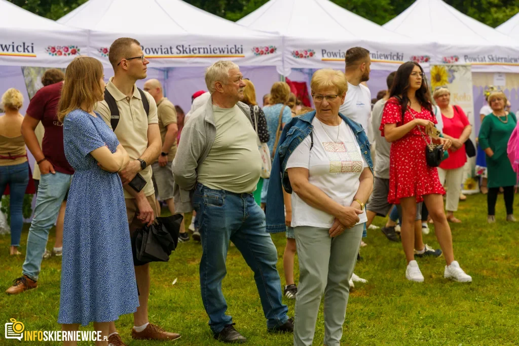 W niedzielę 24 maja w Strobowie odbyła się dziesiąta edycja Święta Rodziny organizowana przez Starostwo Powiatowe w Skierniewicach. Zobacz podsumowanie.