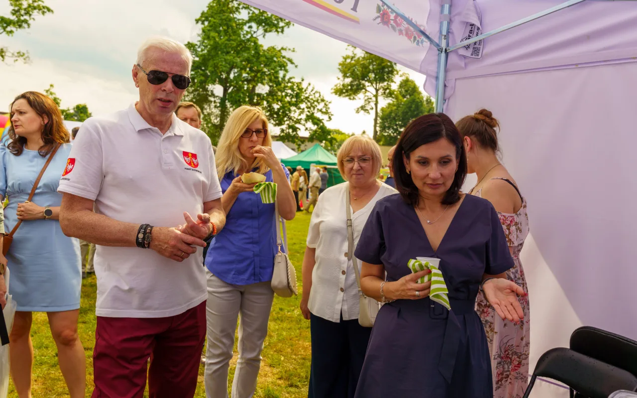 W niedzielę 24 maja w Strobowie odbyła się dziesiąta edycja Święta Rodziny organizowana przez Starostwo Powiatowe w Skierniewicach. Zobacz podsumowanie.