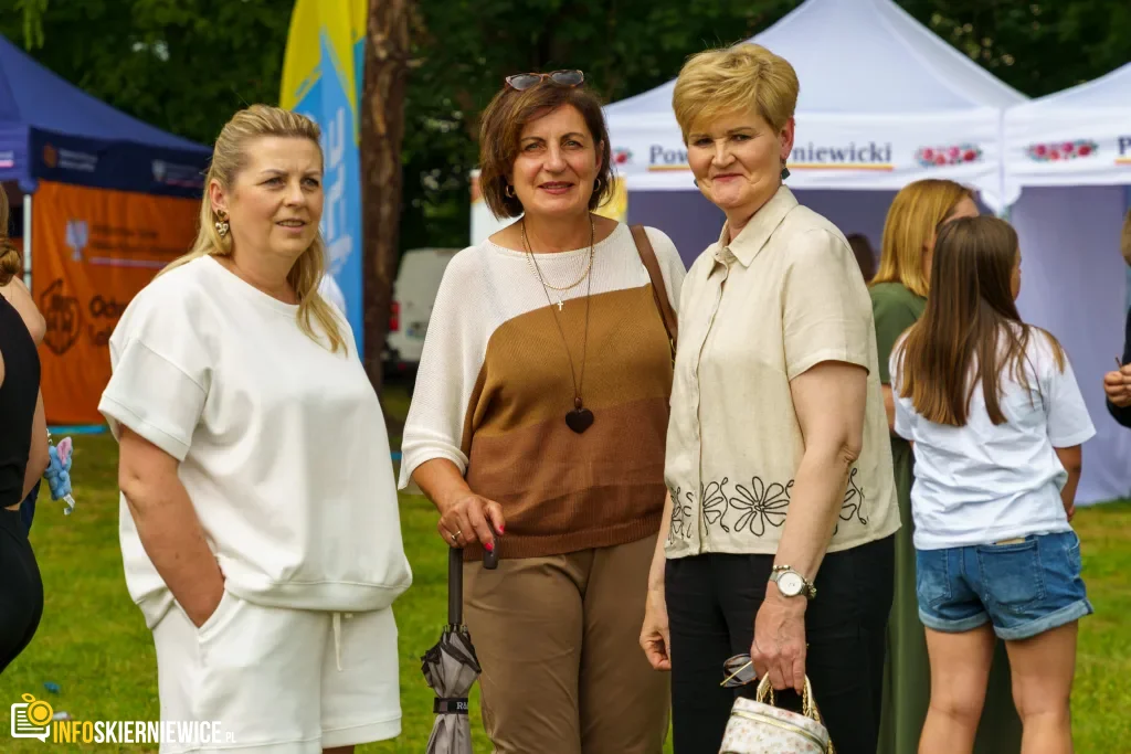 W niedzielę 24 maja w Strobowie odbyła się dziesiąta edycja Święta Rodziny organizowana przez Starostwo Powiatowe w Skierniewicach. Zobacz podsumowanie.