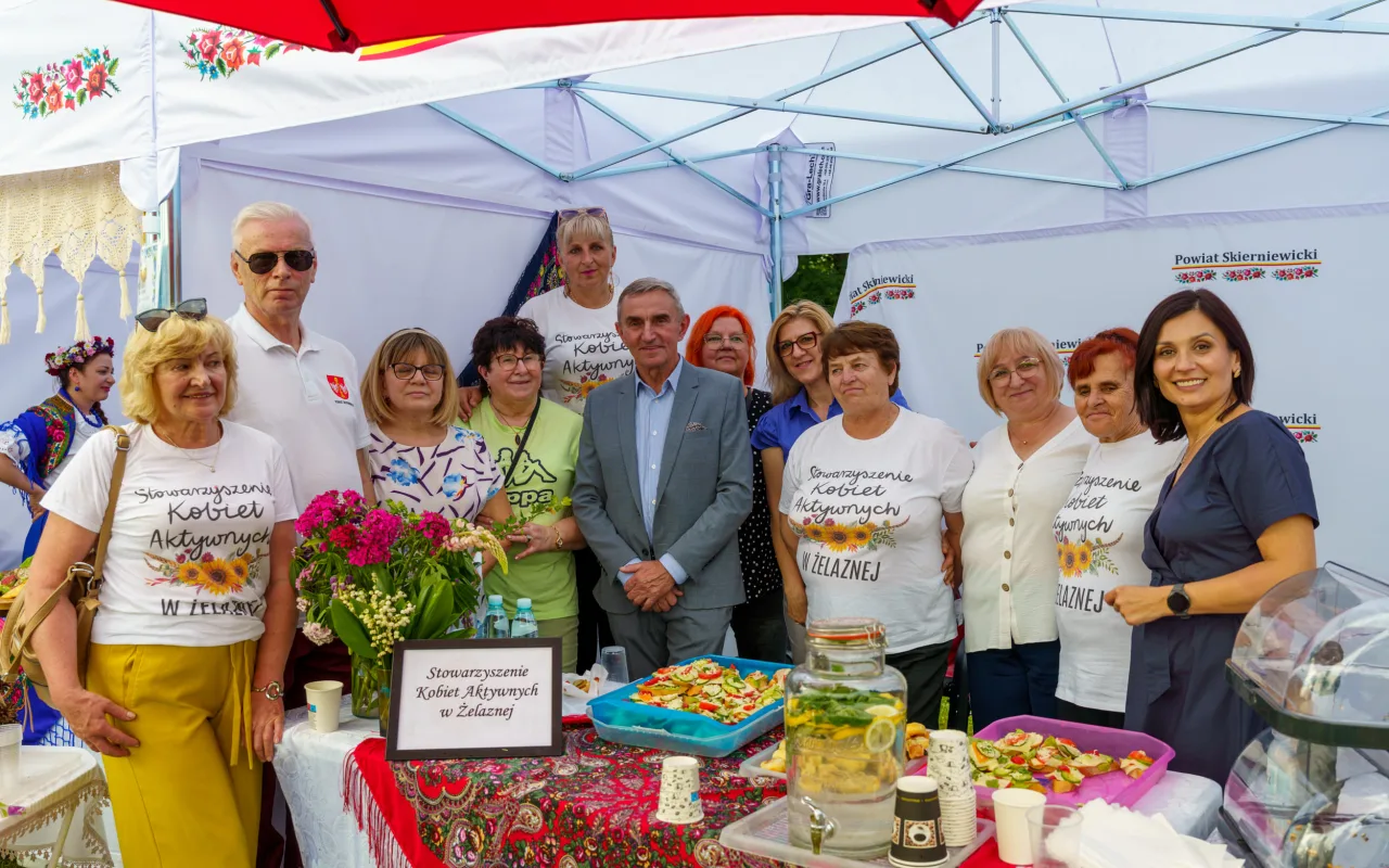 W niedzielę 24 maja w Strobowie odbyła się dziesiąta edycja Święta Rodziny organizowana przez Starostwo Powiatowe w Skierniewicach. Zobacz podsumowanie.