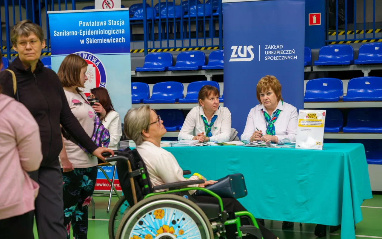 targi pracy skierniewice 2026 (21 z 65)