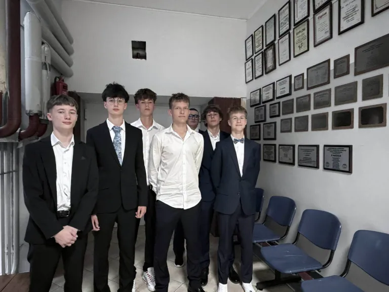 12 pozegnanie osmoklasistow sp 9 skierniewice
