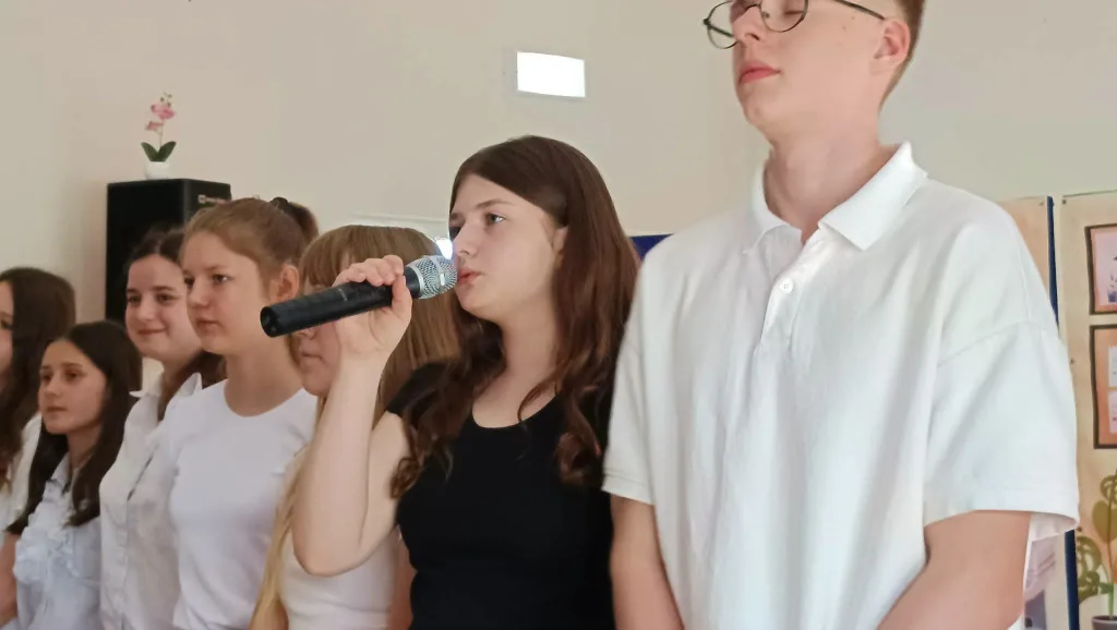18 zakonczenie roku klasy 6 7 8 sp4 skierniewice 2