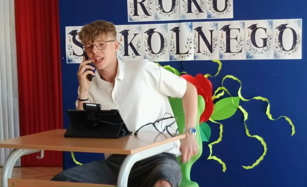 24 zakonczenie roku klasy 6 7 8 sp4 skierniewice 2