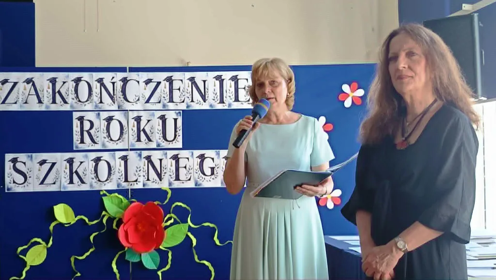 25 zakonczenie roku klasy 6 7 8 sp4 skierniewice 2