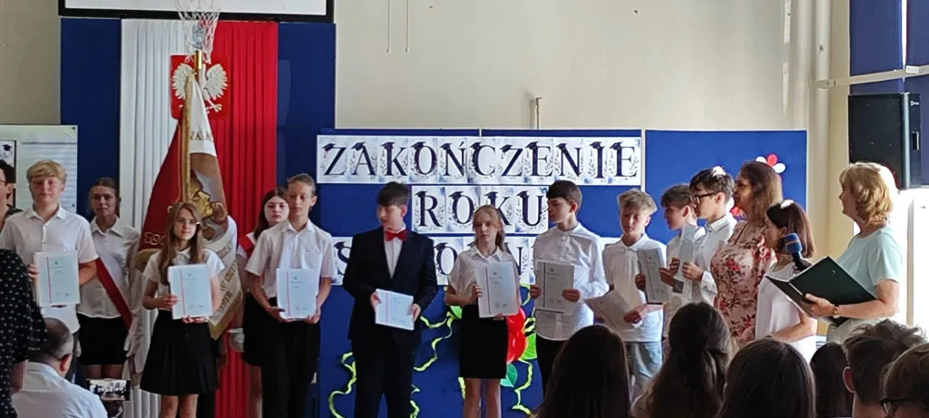 28 zakonczenie roku klasy 6 7 8 sp4 skierniewice 2