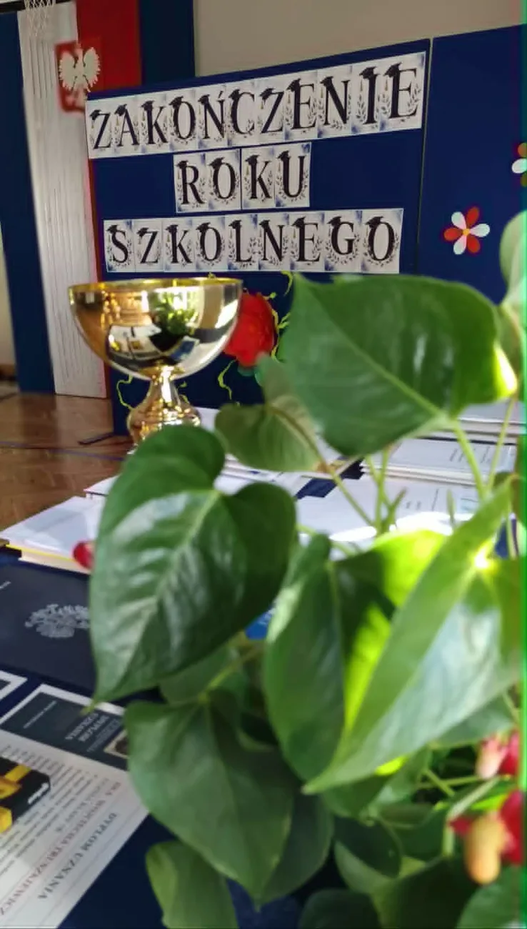 34 zakonczenie roku klasy 6 7 8 sp4 skierniewice 2