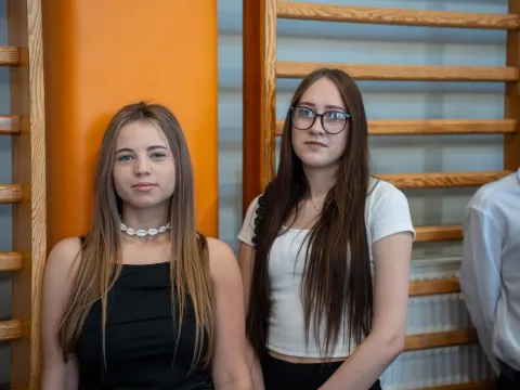 Ostatni dzwonek dla 7500 uczniów w Skierniewicach. Tak SP 5 i „Ekonomik” pożegnały rok szkolny