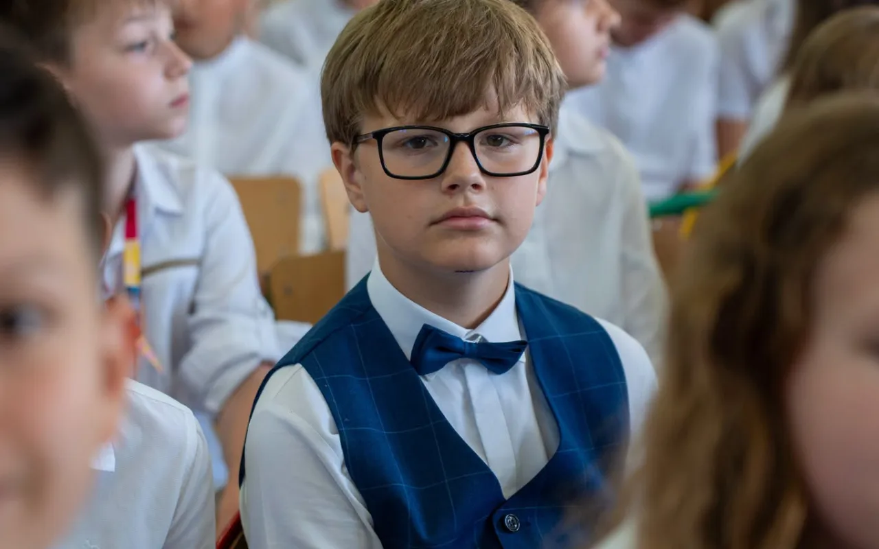 Ostatni dzwonek dla 7500 uczniów w Skierniewicach. Tak SP 5 i „Ekonomik” pożegnały rok szkolny — zdjęcie 4 z 52