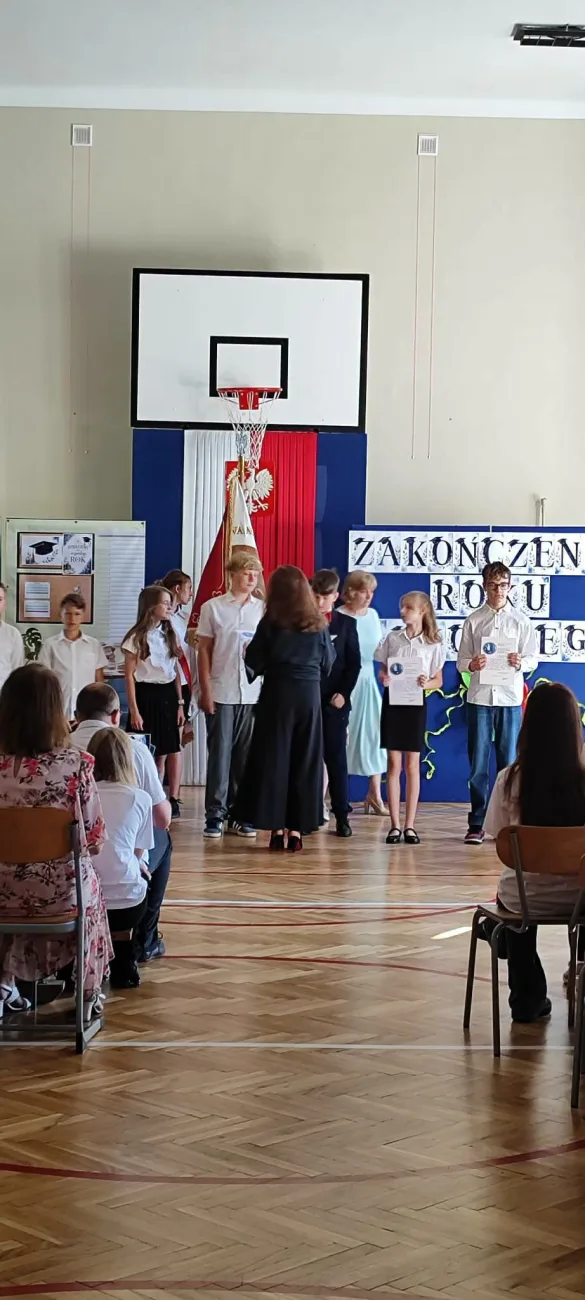51 zakonczenie roku klasy 6 7 8 sp4 skierniewice 2