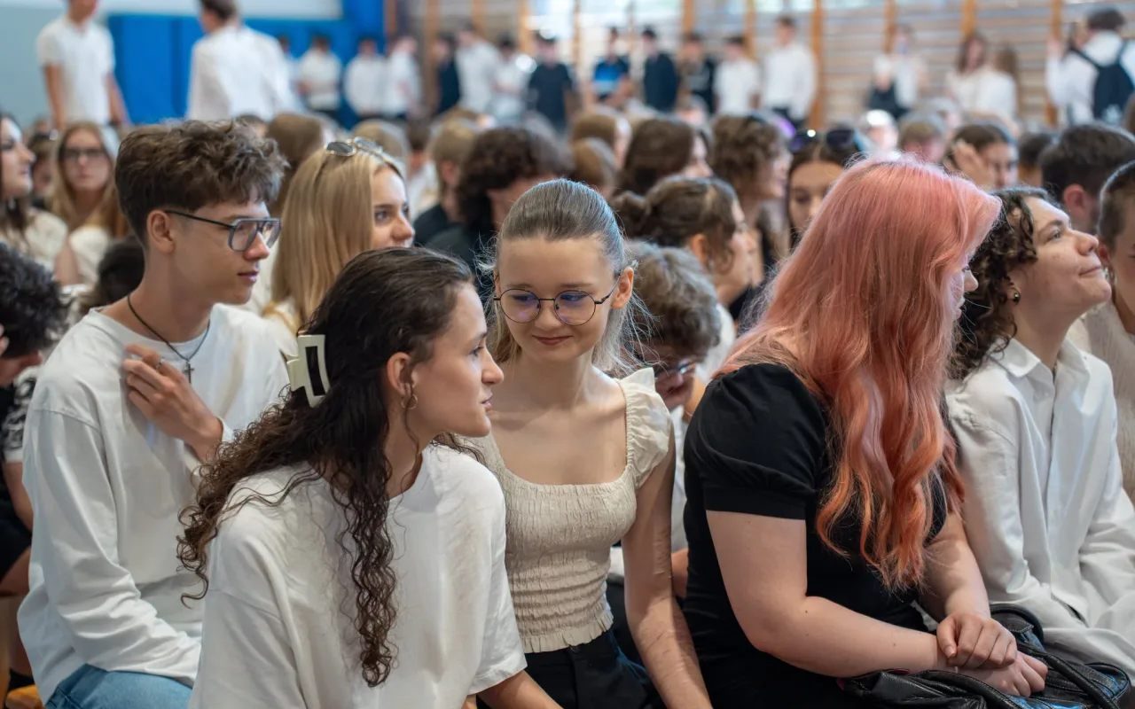 Ostatni dzwonek dla 7500 uczniów w Skierniewicach. Tak SP 5 i „Ekonomik” pożegnały rok szkolny — zdjęcie 51 z 52