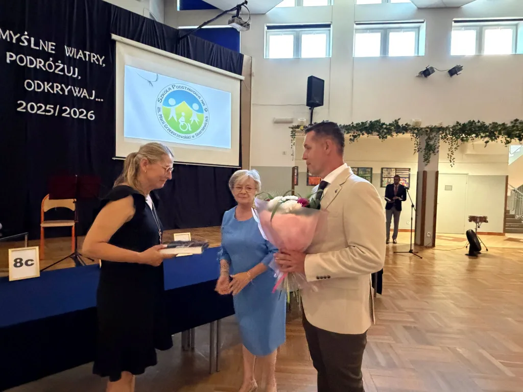 91 pozegnanie osmoklasistow sp 9 skierniewice