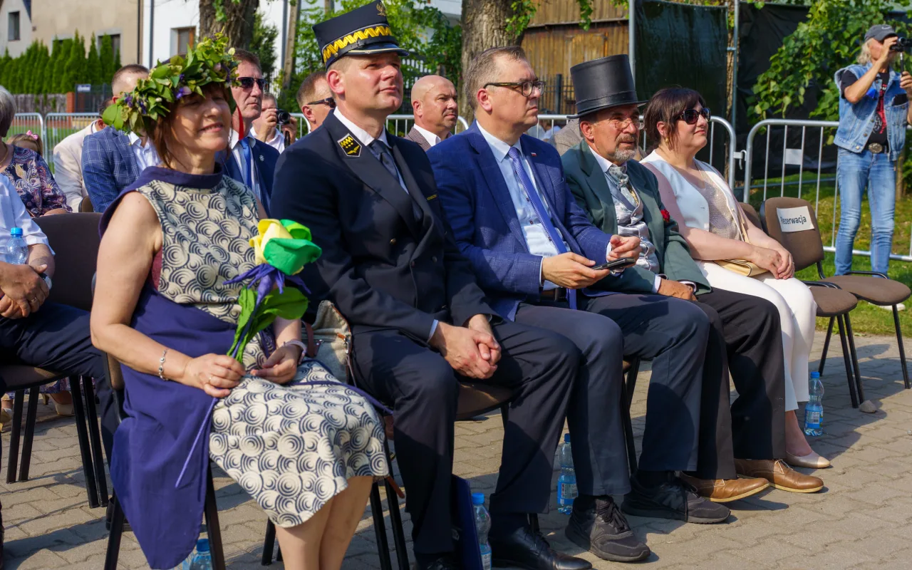 Wielki korowód przeszedł przez Lipce Reymontowskie. Zobacz zdjęcia z Dnia Reymonta 2026! — zdjęcie 32 z 75